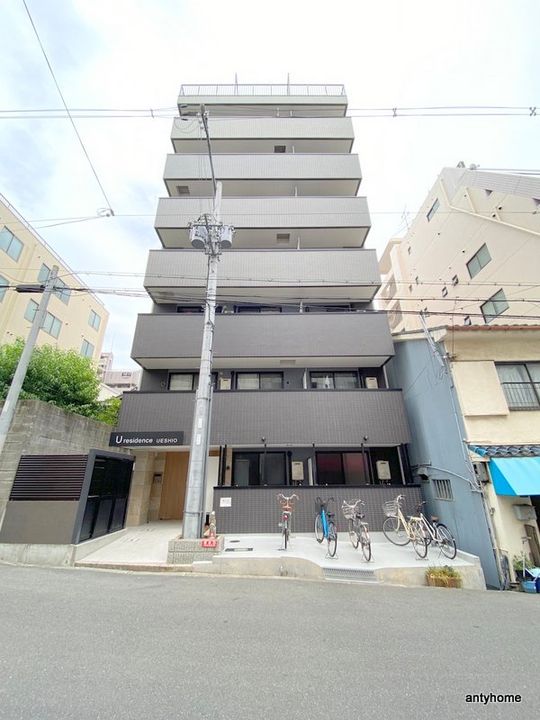 UresidenceUESHIOの外観