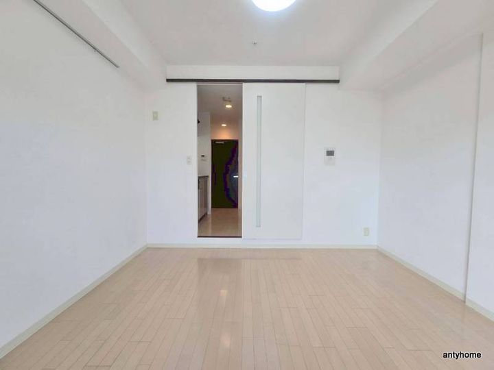 大阪府大阪市浪速区日本橋5丁目(マンション)の賃貸物件の居間