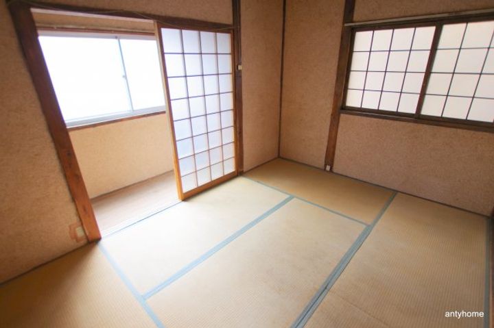 大阪府大阪市東淀川区東淡路4丁目(アパート)の賃貸物件の居間