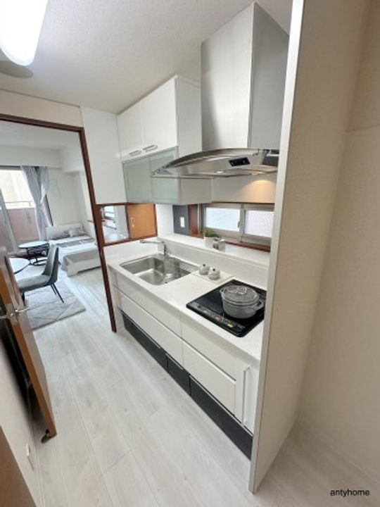 大阪府大阪市浪速区桜川4丁目(マンション)の賃貸物件のキッチン