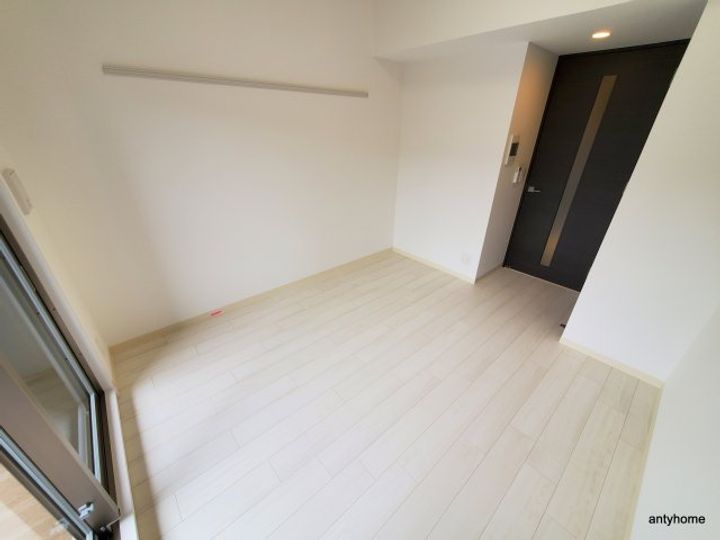大阪府大阪市東淀川区西淡路4丁目(マンション)の賃貸物件の居間