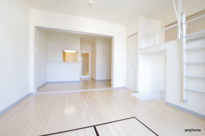 NORTH VILLAGE参番館の居間