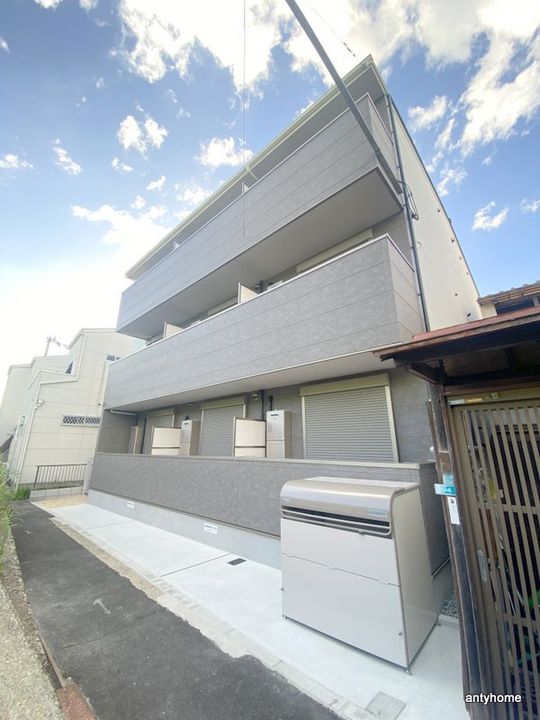 ラシャンス西中島南方の外観