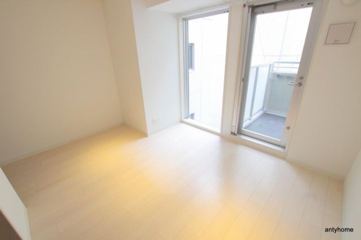 大阪府大阪市北区豊崎4丁目(マンション)の賃貸物件の居間