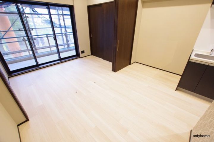 大阪府大阪市北区豊崎6丁目(マンション)の賃貸物件の居間