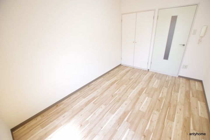 大阪府吹田市垂水町1丁目(マンション)の賃貸物件の寝室