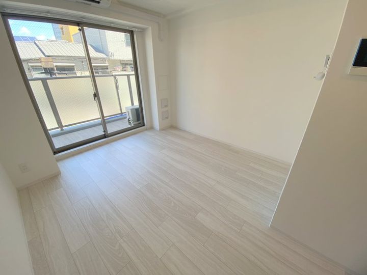 エスリード弁天町桜通レジデンスの寝室