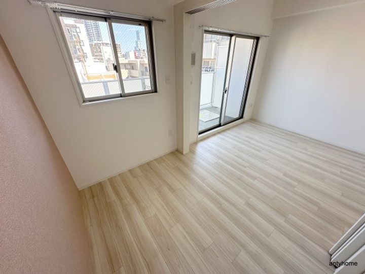 セレニテ難波ミラク壱番館の寝室