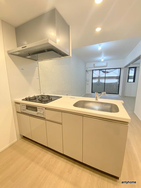 スプランディッド新大阪VIのキッチン