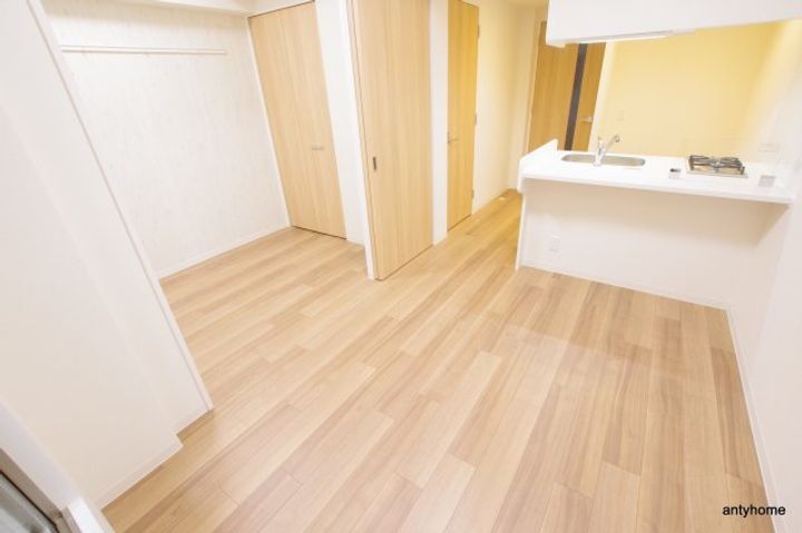 大阪府大阪市中央区瓦町1丁目(マンション)の賃貸物件の居間