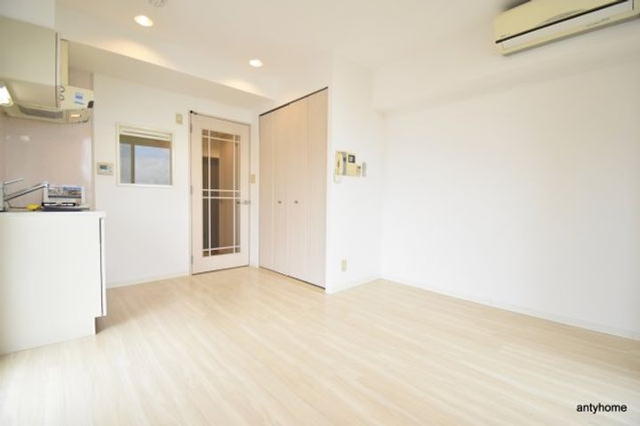 アーデン江坂2の寝室