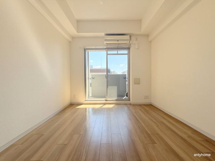 エスリード江戸堀の居間