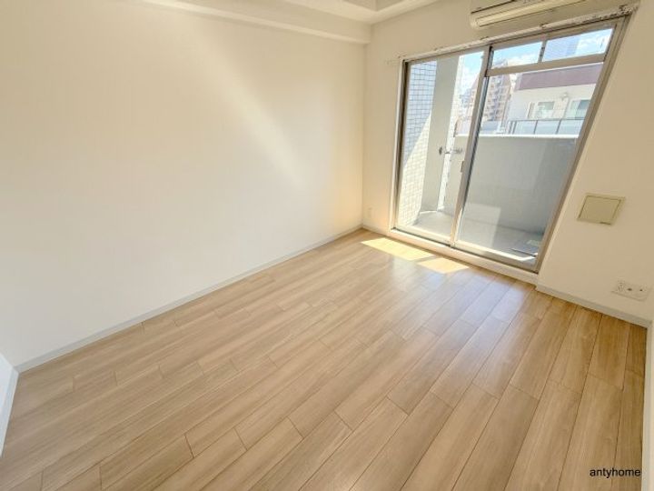 エスリード江戸堀の居間