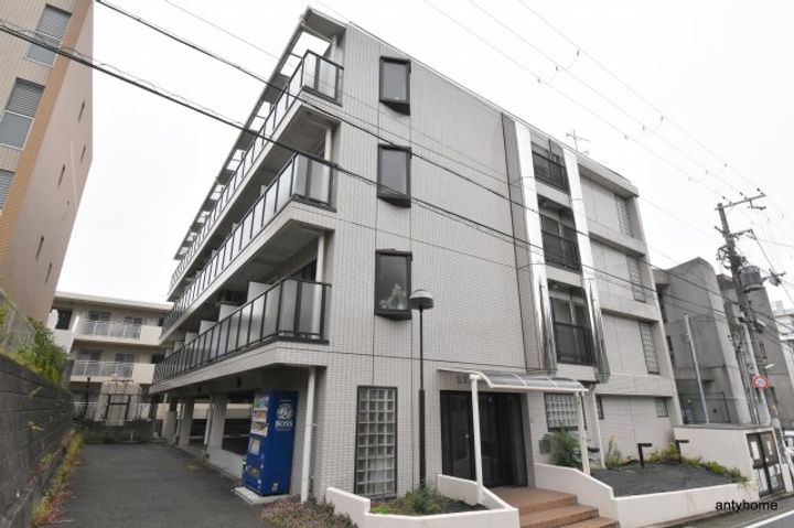 大阪府吹田市江坂町5丁目(マンション)の賃貸物件の外観
