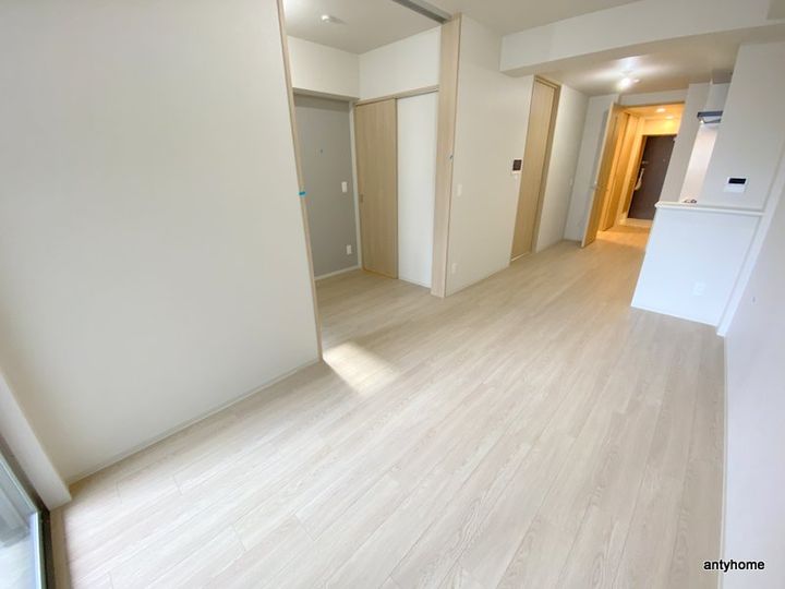 リビオメゾン新大阪の居間