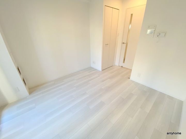 エスリードザグラン天六の居間