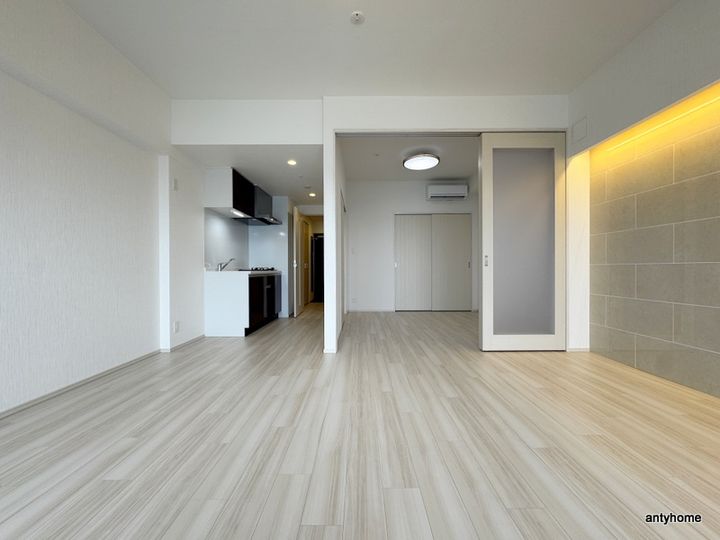 大阪府大阪市淀川区新高5丁目(マンション)の賃貸物件の居間