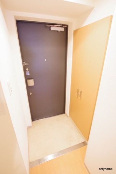 大阪府大阪市淀川区西宮原1丁目(マンション)の賃貸物件の玄関