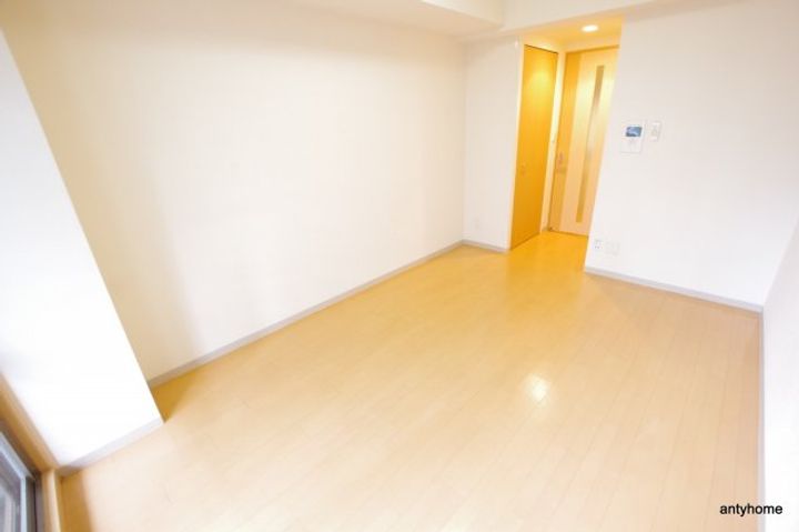 大阪府大阪市淀川区西宮原1丁目(マンション)の賃貸物件の居間