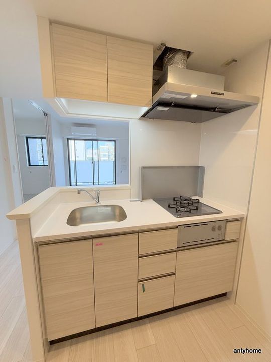 コンフォリア新大阪宮原Qのキッチン