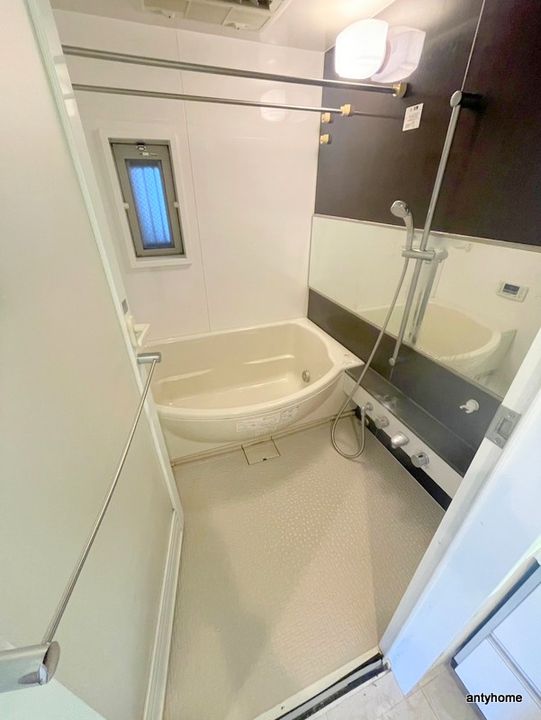 大阪府大阪市中央区日本橋2丁目(マンション)の賃貸物件の風呂