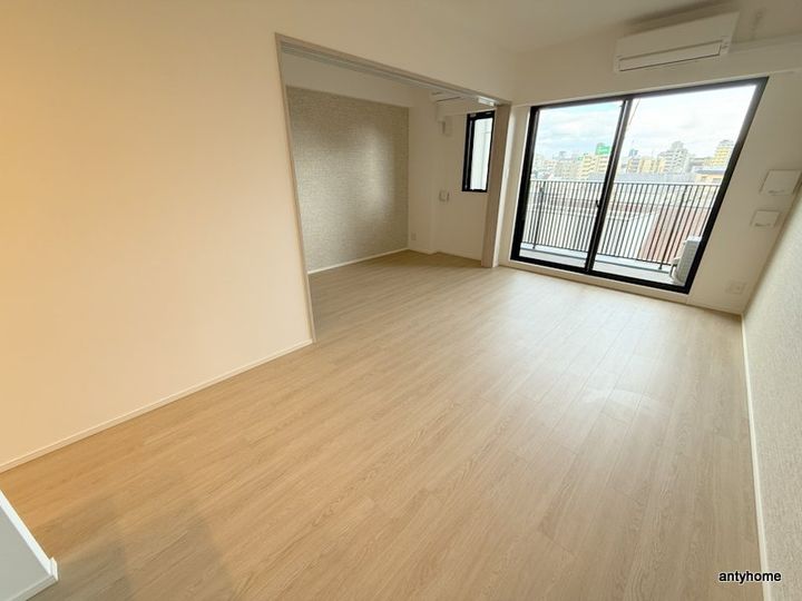 大阪府大阪市淀川区木川東4丁目(マンション)の賃貸物件の居間