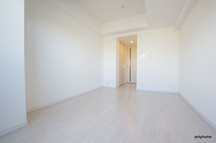 S-RESIDENCE江坂Alegriaの居間