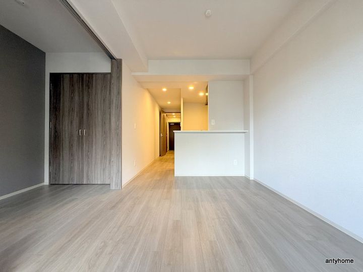 リビオメゾン新大阪の居間