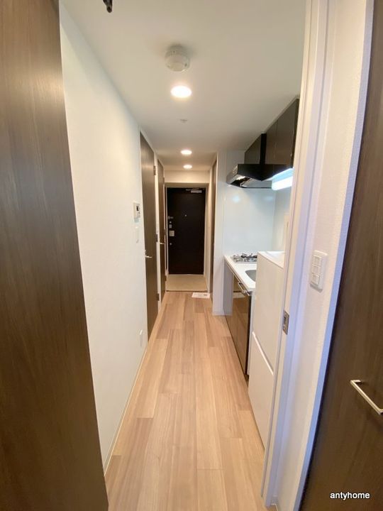 プレサンス大阪福島シエルの玄関