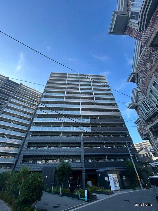 プレサンス大阪福島シエルの外観