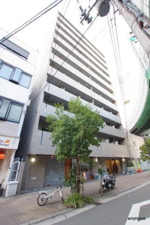 エスリード本町の外観