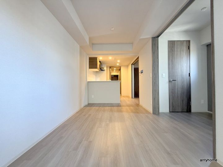 リビオメゾン新大阪の居間