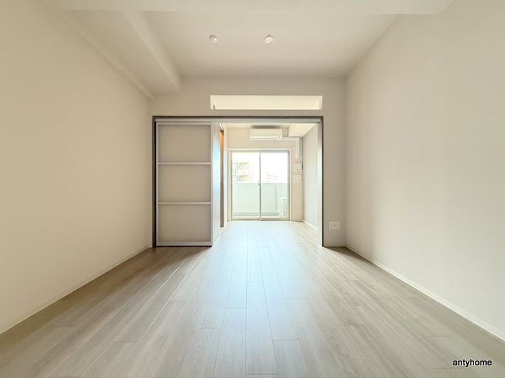 大阪府大阪市淀川区宮原1丁目(マンション)の賃貸物件の居間