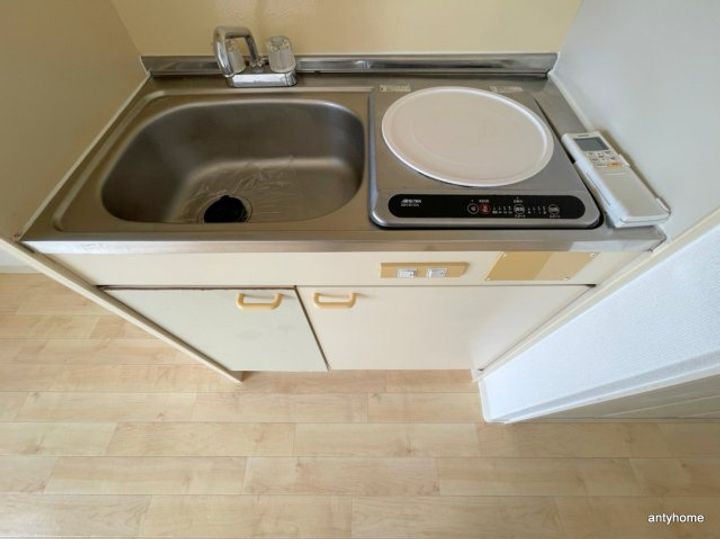 大阪府吹田市泉町5丁目(マンション)の賃貸物件のキッチン