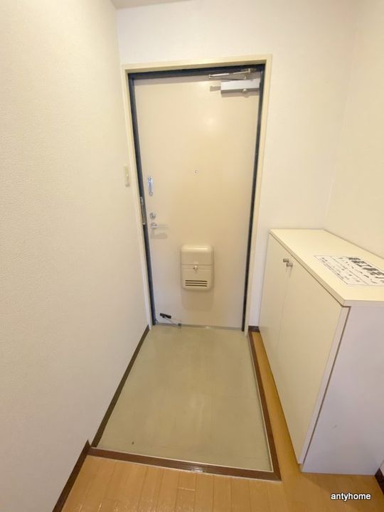 大阪府大阪市城東区天王田(マンション)の賃貸物件の玄関