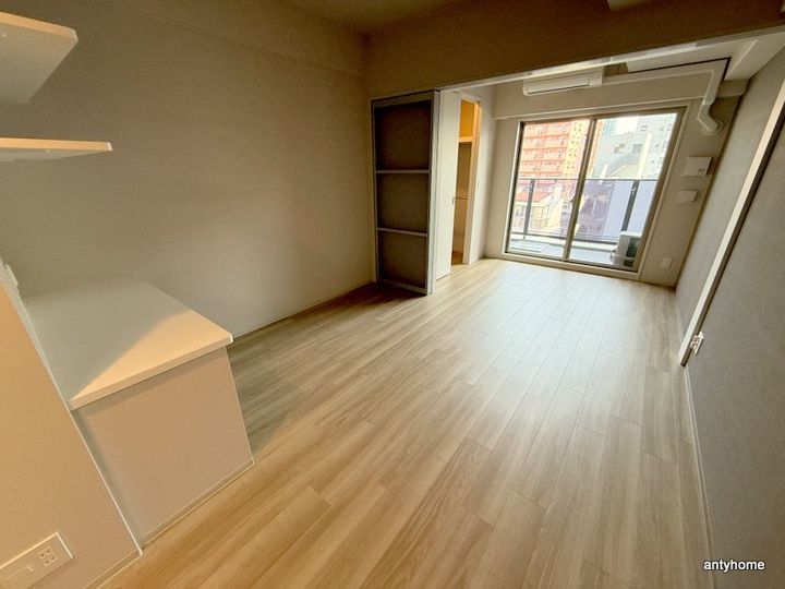 アーバネックス中崎町Ⅱの居間