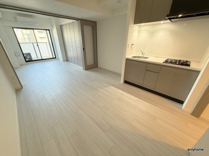 S-RESIDENCE阿波座bouncyの居間