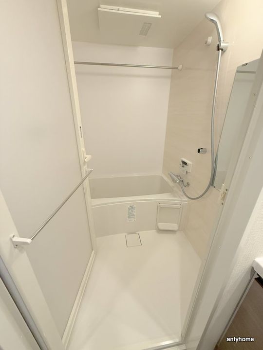 コンフォリア新大阪宮原Qの風呂