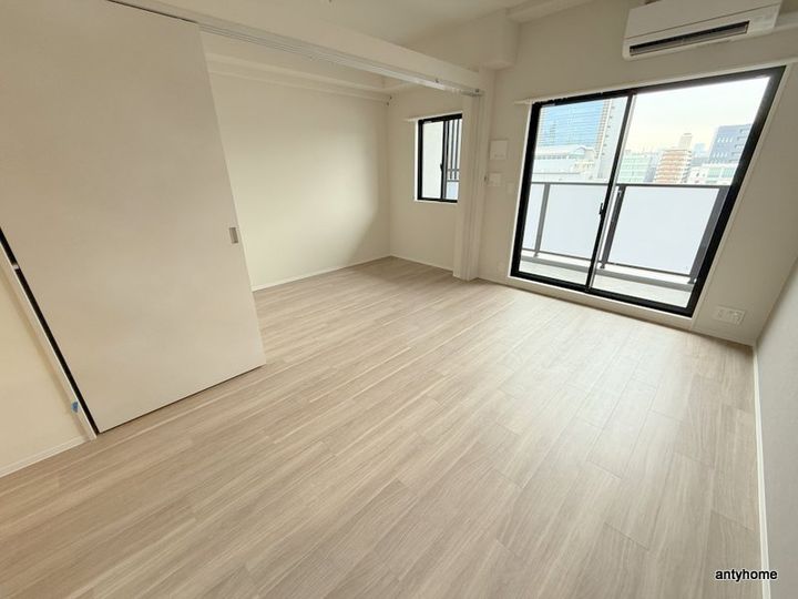 大阪府大阪市淀川区西宮原2丁目(マンション)の賃貸物件の居間