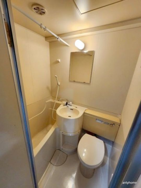 エルデ大手前の風呂