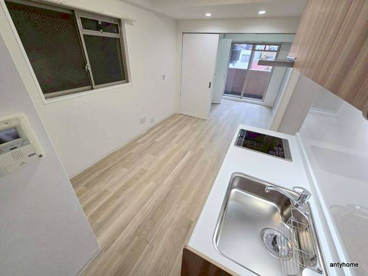 大阪府大阪市西区九条1丁目(マンション)の賃貸物件の居間