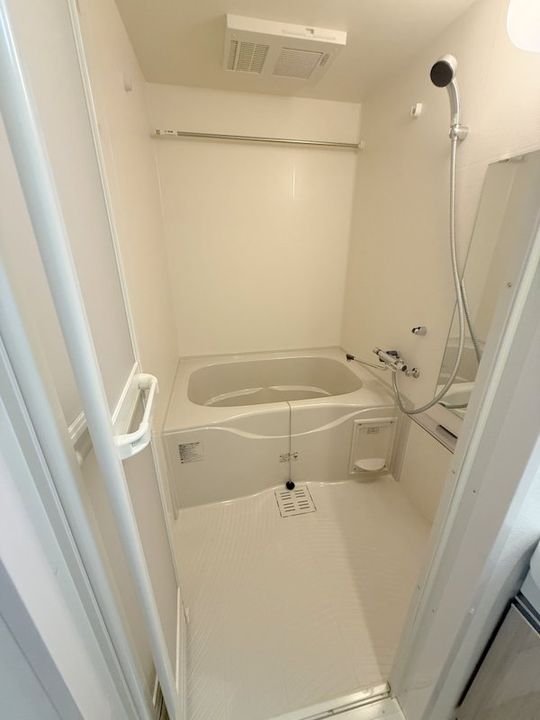 MAXIV CROS 江坂の風呂