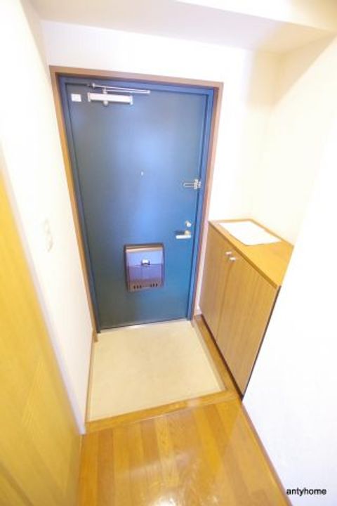 大阪府大阪市北区浮田1丁目(マンション)の賃貸物件の玄関