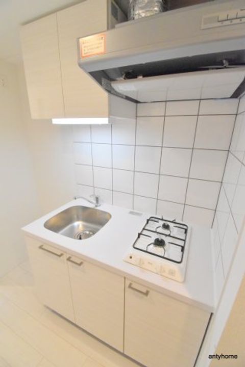 大阪府大阪市淀川区十三本町2丁目(マンション)の賃貸物件のキッチン
