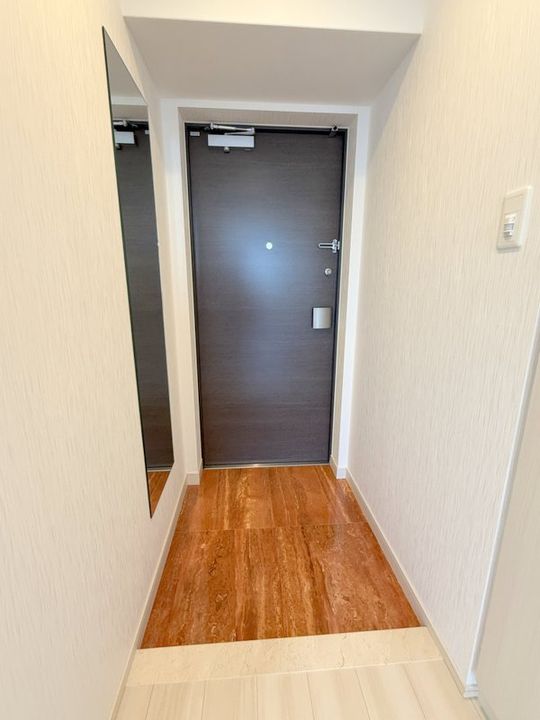 プレジオ帝塚山の玄関