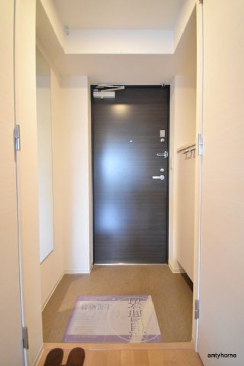 大阪府大阪市北区西天満5丁目(マンション)の賃貸物件の玄関