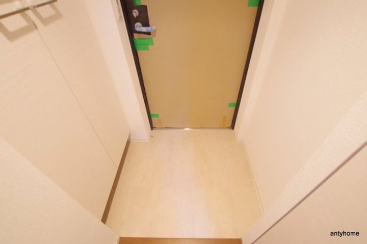 大阪府大阪市北区西天満5丁目(マンション)の賃貸物件の玄関