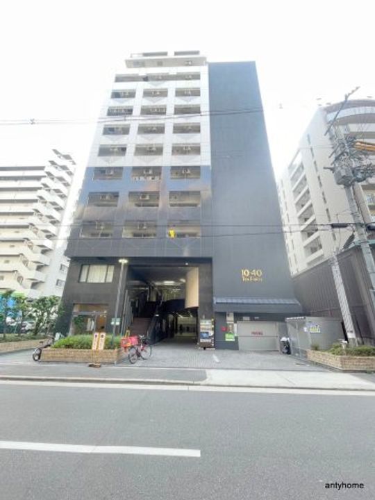 テン・フォーティの外観