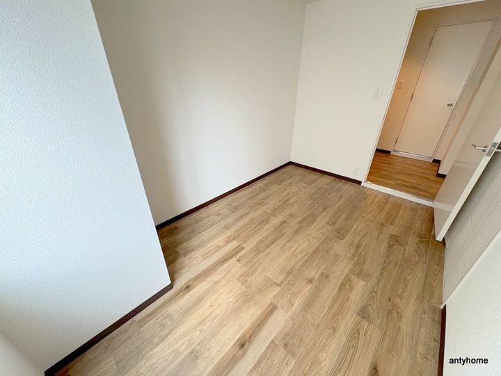 テン・フォーティの寝室