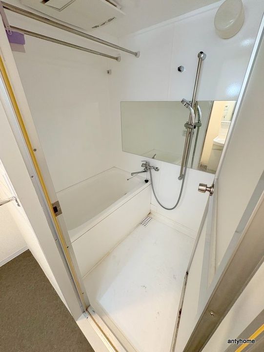 テン・フォーティの風呂